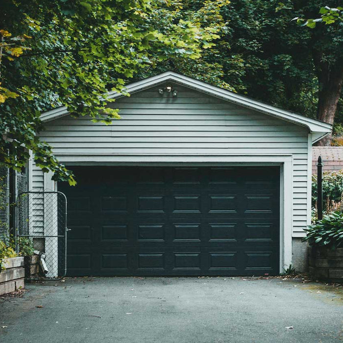 Buying Replacement Batteries for Automatic Garage Doors